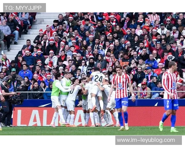 马德里竞技会员人数突破十五万感谢球迷们的热情与忠诚支持 马德里竞技会员人数突破十五万感谢球迷们的热情与忠诚支持