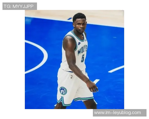 华子本赛季单打进攻显著提升每回合得分创新高达到107分 华子本赛季单打进攻显著提升每回合得分创新高达到107分