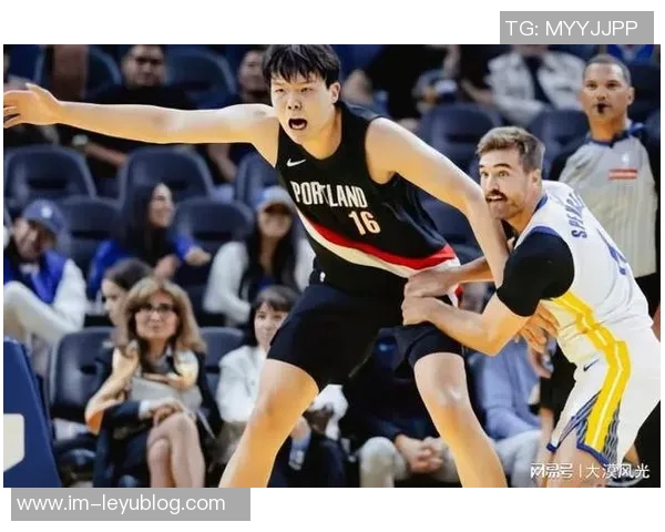 媒体人分析杨瀚森表现不佳需迅速调整状态以应对后续比赛挑战